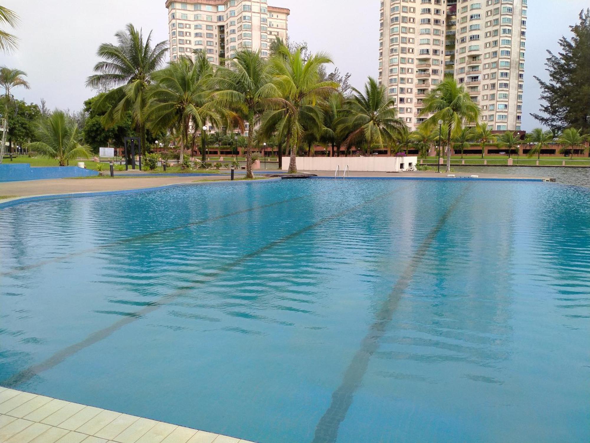 Kasuma Resort Azalea Кучинг Экстерьер фото